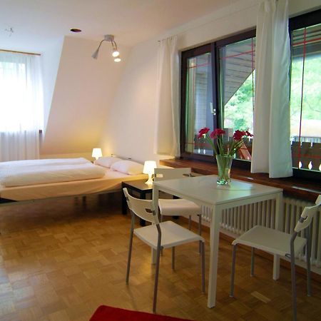 Hostel Waldblick Фрайбург Экстерьер фото
