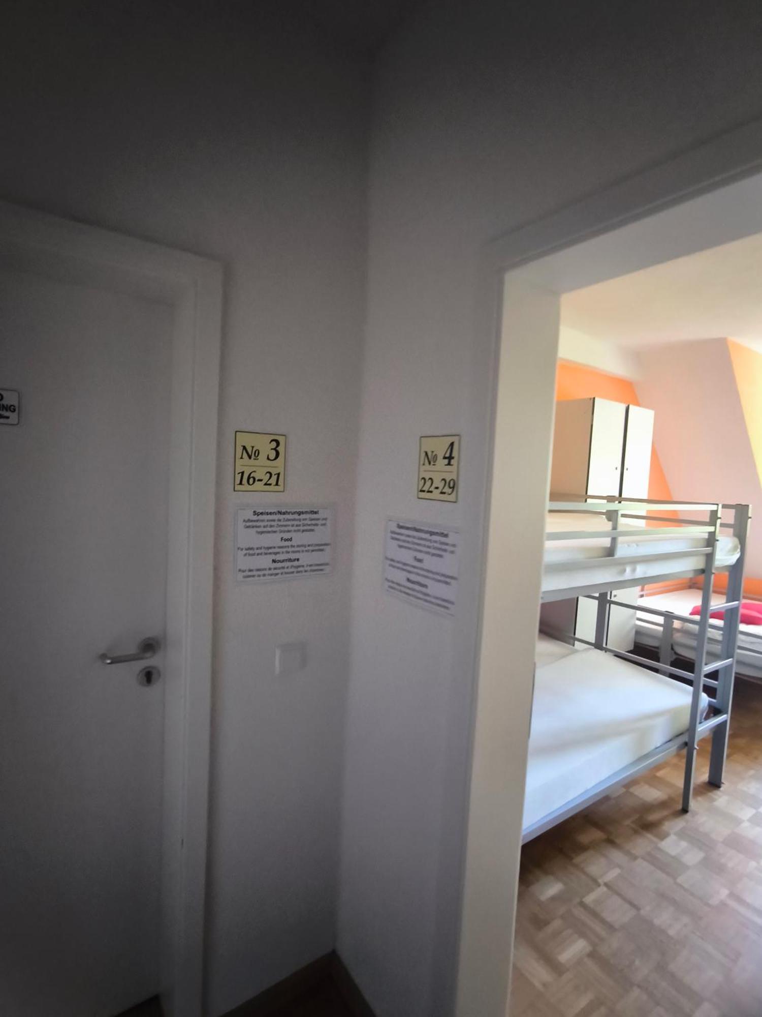 Hostel Waldblick Фрайбург Экстерьер фото